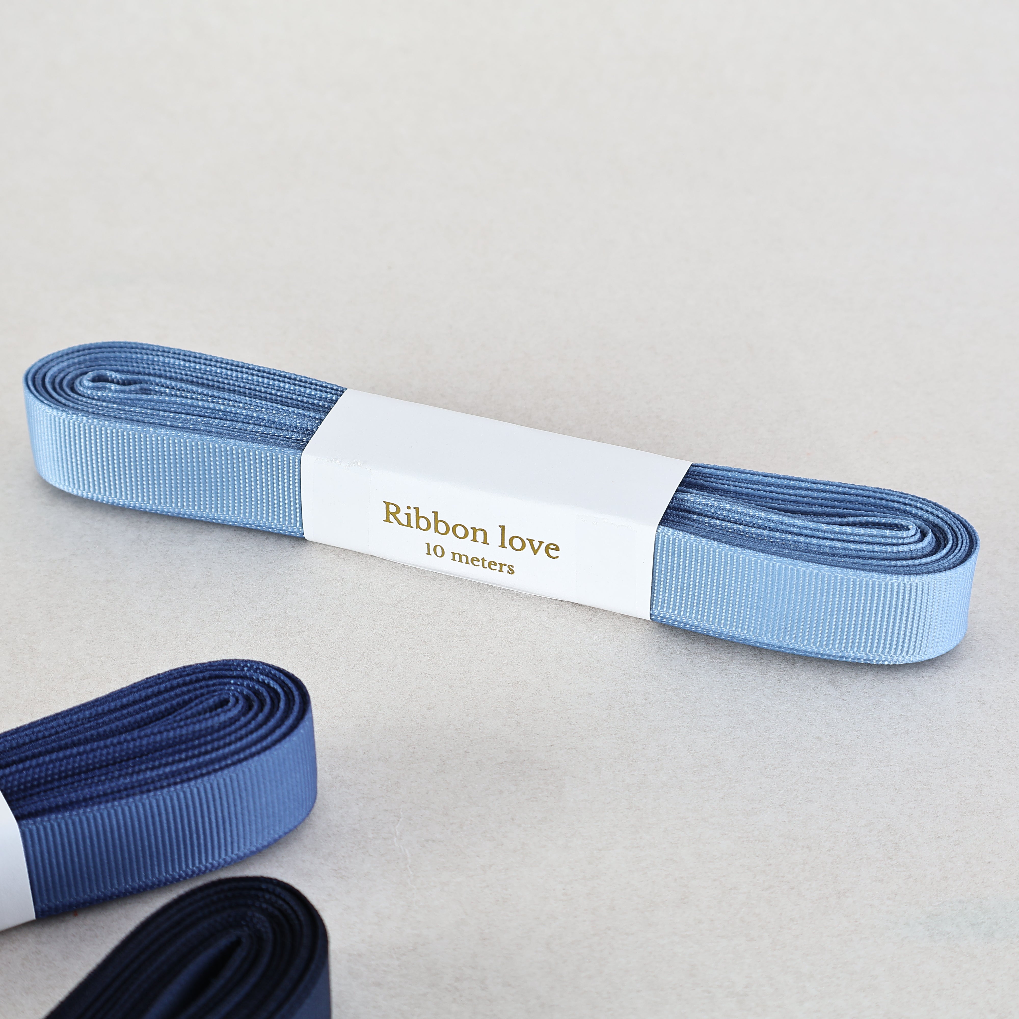 bungalow denmark - pale blue ribbon - winter's moon